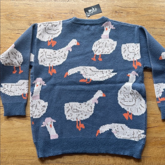 NWT - Goose sweater size 2XL - Picture 2 of 5